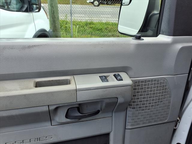 2014 Ford E-Series E-150