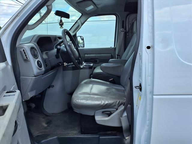 2014 Ford E-Series E-150