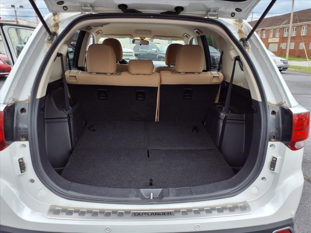 2016 Mitsubishi Outlander SE