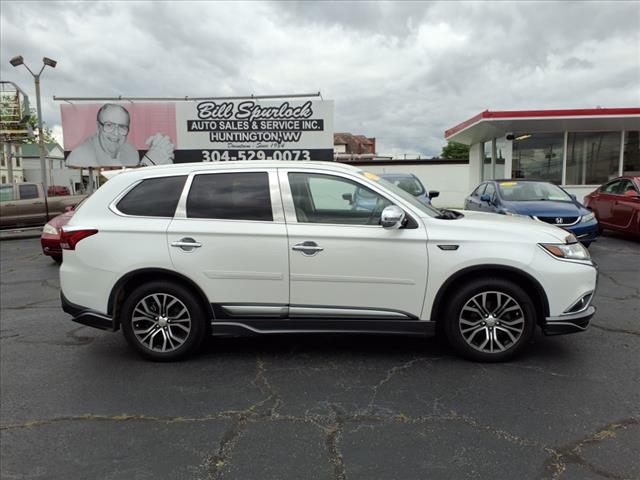 2016 Mitsubishi Outlander SE