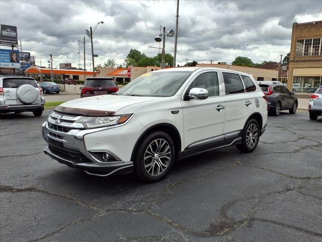 2016 Mitsubishi Outlander SE