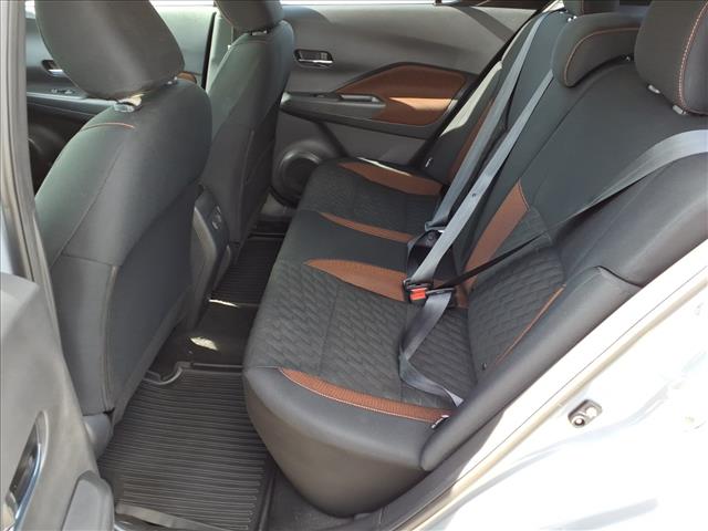 2021 Nissan Kicks SR