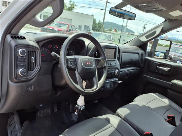 2022 GMC Sierra 2500HD Pro