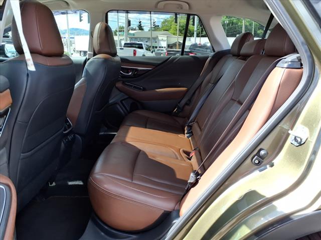 2022 Subaru Outback Touring XT