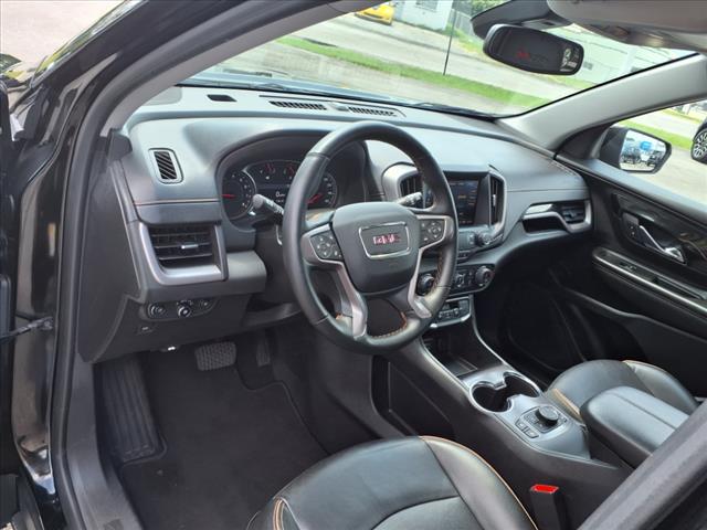 2023 GMC Terrain AT4