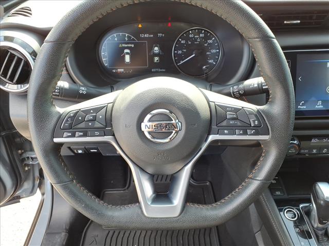 2021 Nissan Kicks SR