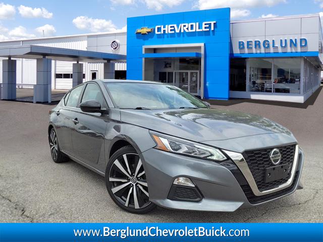 2022 Nissan Altima 2.5 SR