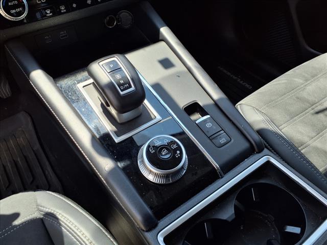 2023 Mitsubishi Outlander SE