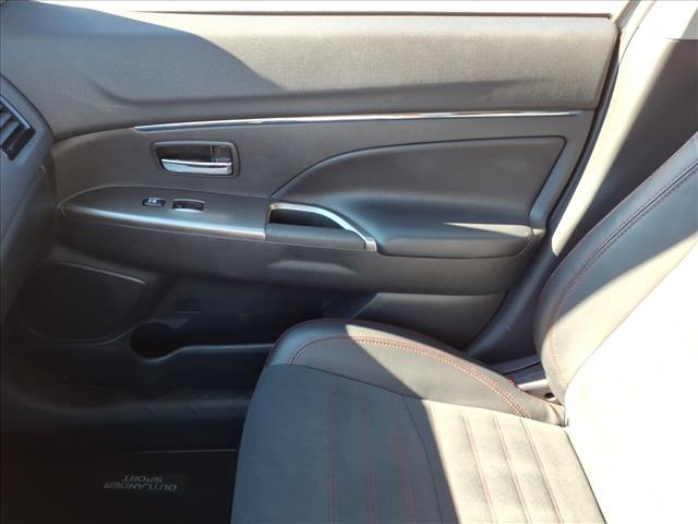2024 Mitsubishi Outlander Sport SE