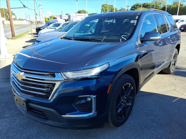 2023 Chevrolet Traverse LT Cloth