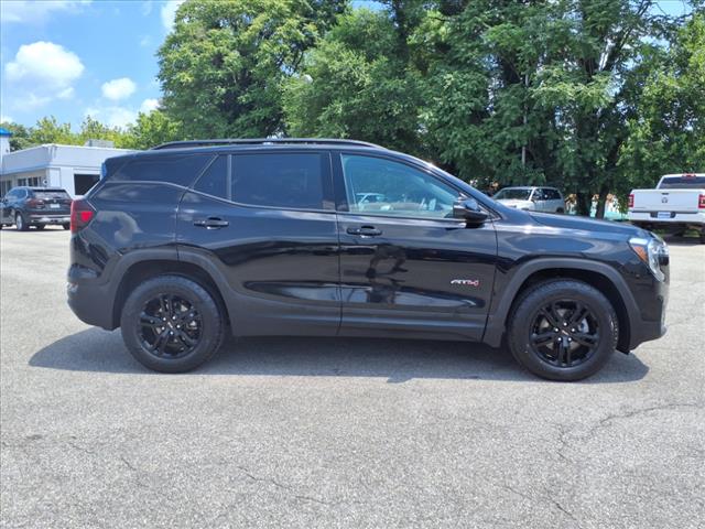 2023 GMC Terrain AT4