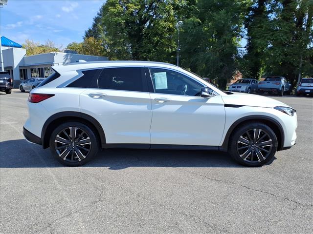2022 INFINITI QX50 Luxe