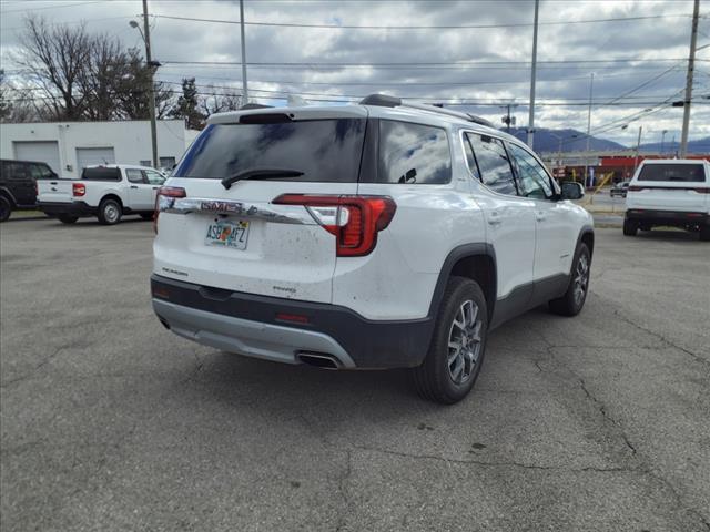2023 GMC Acadia SLT
