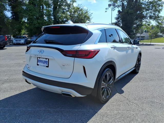 2022 INFINITI QX50 Luxe