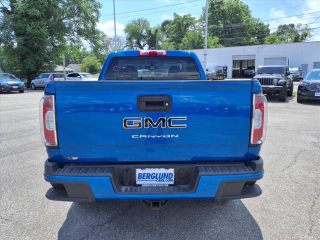 2022 GMC Canyon Elevation Standard