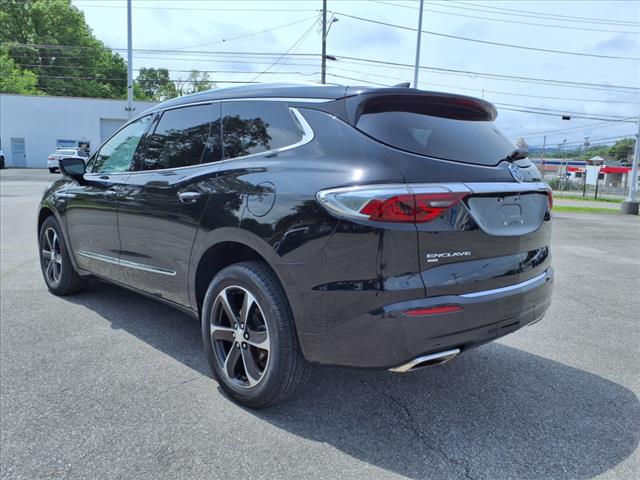 2022 Buick Enclave Essence