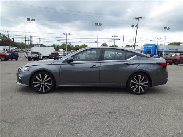 2022 Nissan Altima 2.5 SR