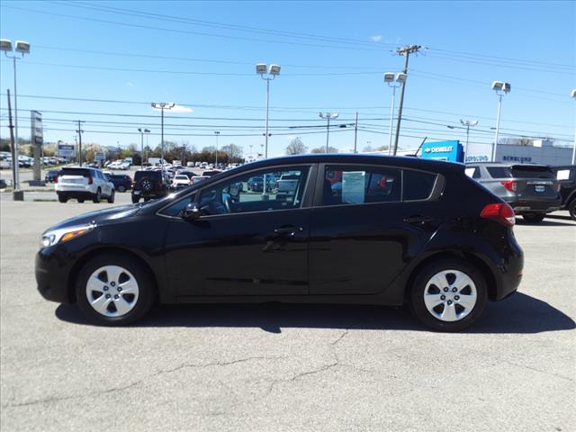 2017 Kia Forte5 LX