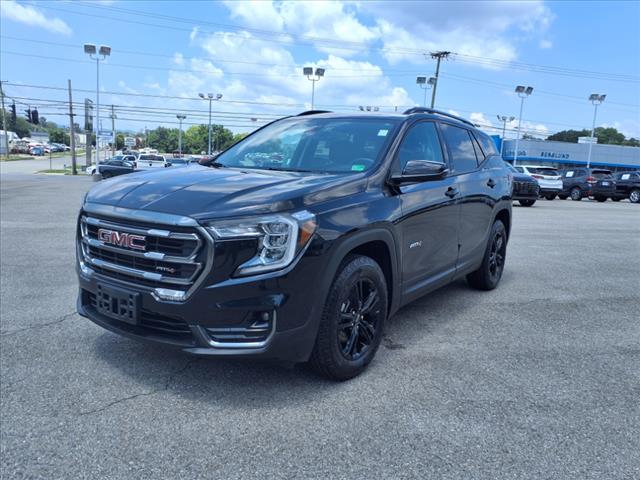 2023 GMC Terrain AT4