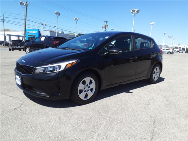 2017 Kia Forte5 LX