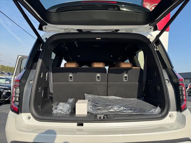 2025 Nissan Armada SL