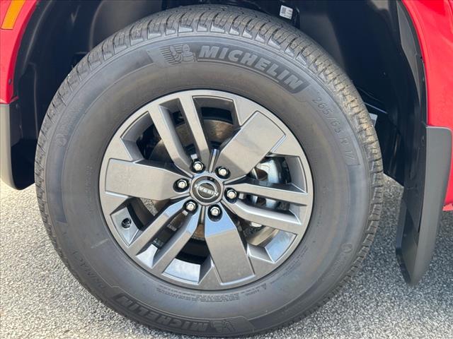 2025 Nissan Frontier SV