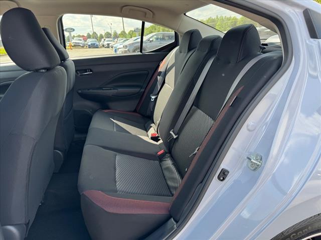 2025 Nissan Versa SR