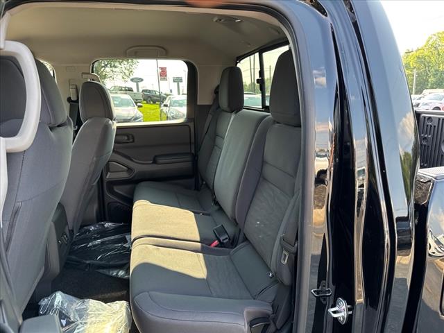2025 Nissan Frontier S