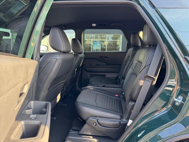 2025 Nissan Pathfinder Rock Creek