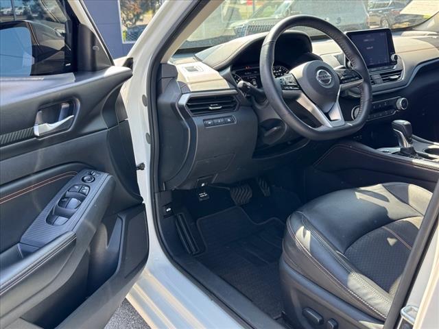 2021 Nissan Altima 2.5 SR