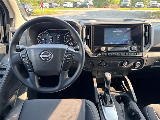2025 Nissan Frontier S