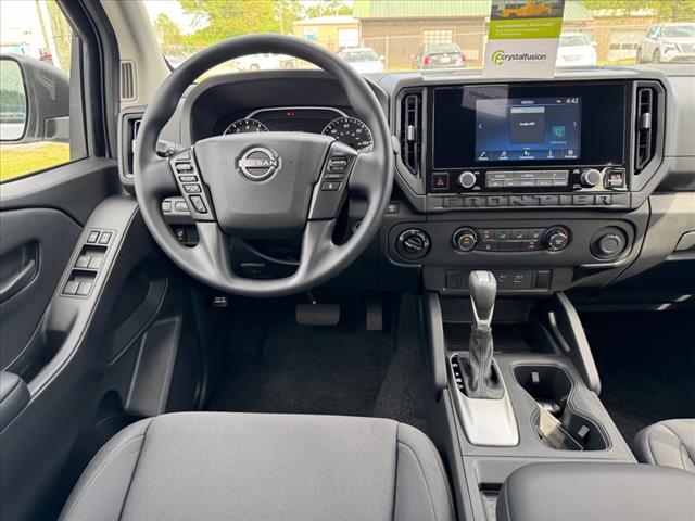 2025 Nissan Frontier S