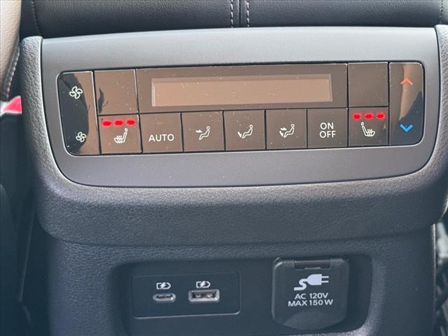 2025 Nissan Pathfinder Platinum