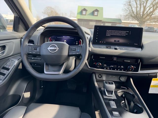 2025 Nissan Rogue SL