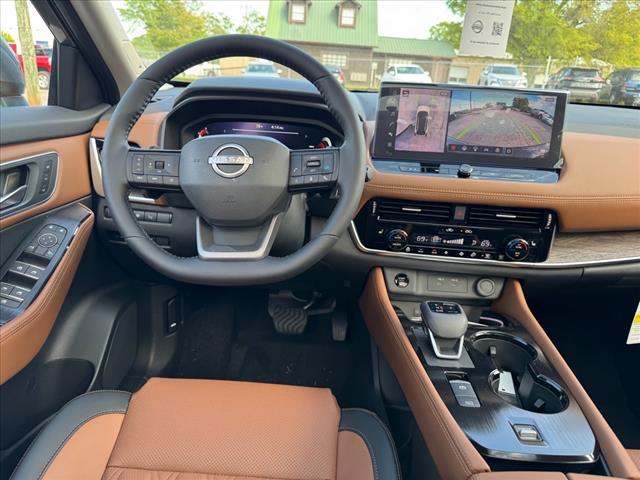 2025 Nissan Rogue Platinum
