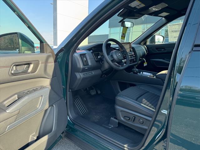 2025 Nissan Pathfinder Rock Creek