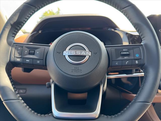 2025 Nissan Pathfinder Platinum