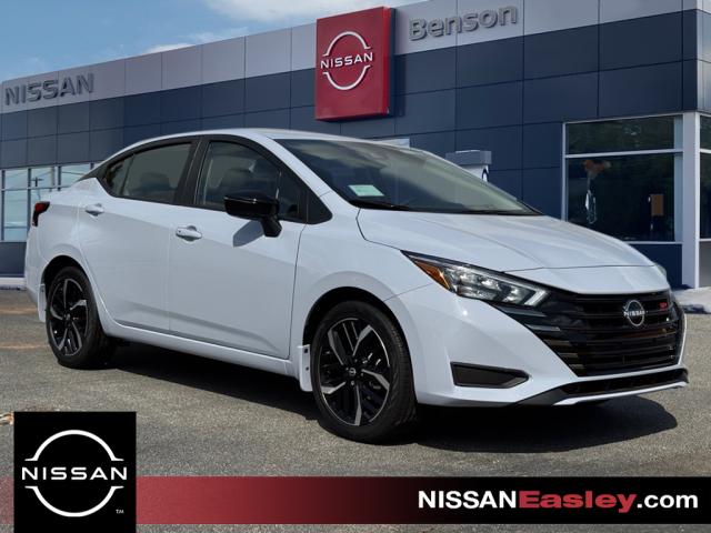 2025 Nissan Versa SR
