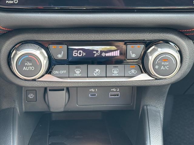 2025 Nissan Versa SR