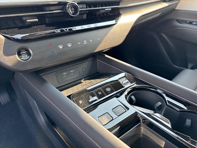 2025 Nissan Murano SL