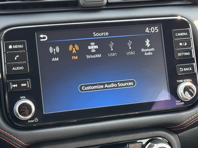 2025 Nissan Versa SR