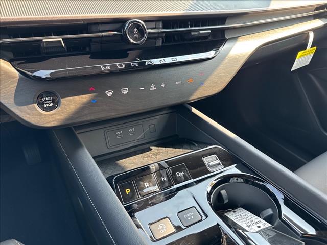 2025 Nissan Murano SV