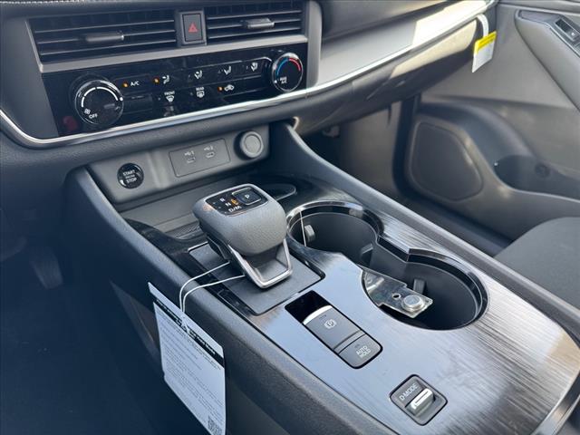 2025 Nissan Rogue S