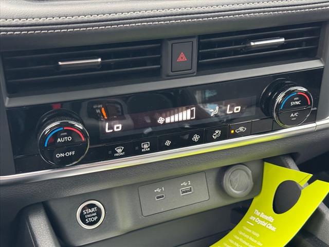 2023 Nissan Rogue SV