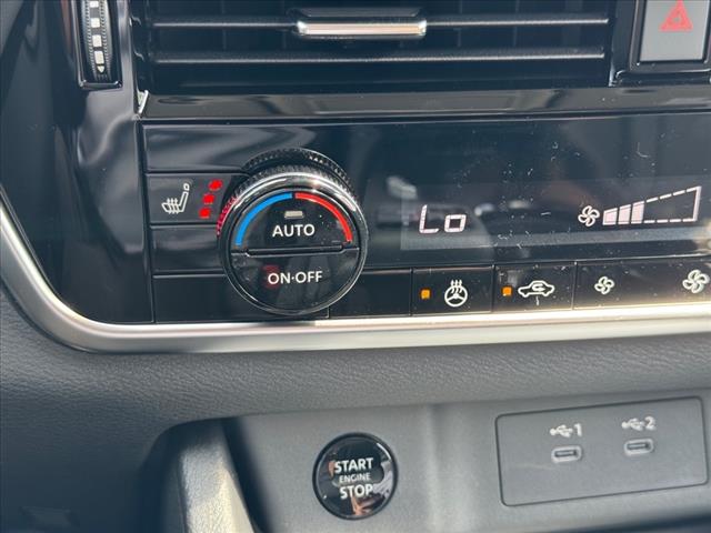 2025 Nissan Rogue SL