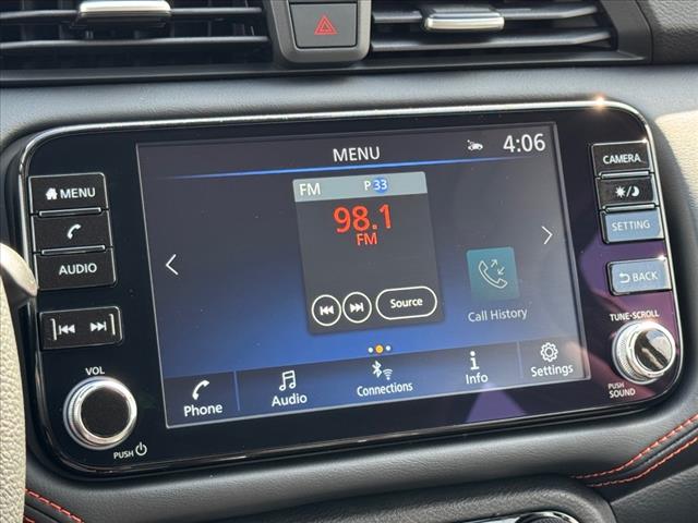 2025 Nissan Versa SR