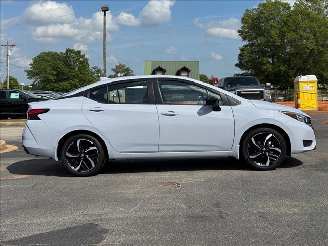 2025 Nissan Versa SR