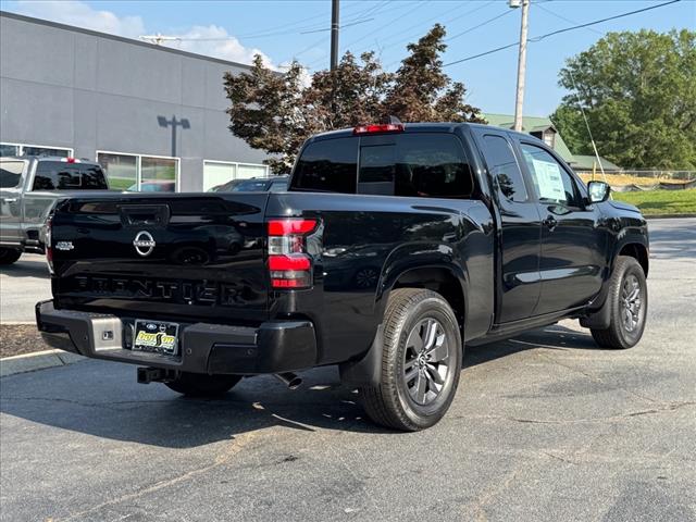 2025 Nissan Frontier SV