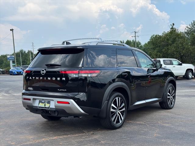 2024 Nissan Pathfinder Platinum