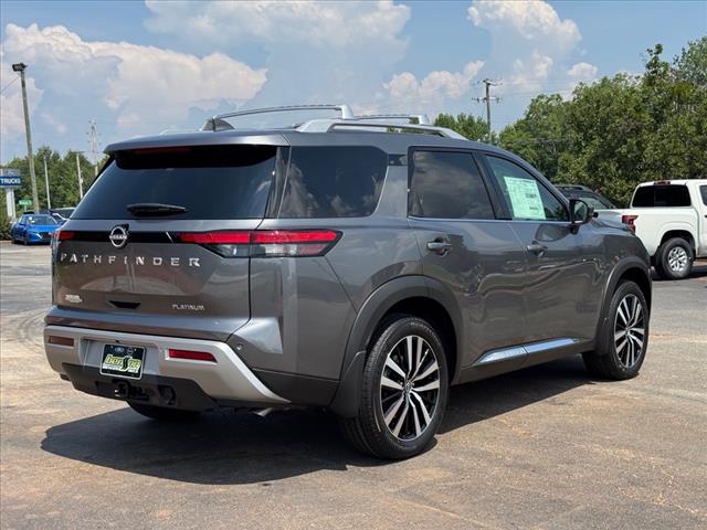 2025 Nissan Pathfinder Platinum